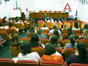 Representantes dos Municípios que integram a Amvap se qualificam para elaboração do Plano Municipal Socioeducativo. Foto: Luiz Otavio Petri