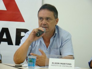 Prefeito de Centralina e presidente eleito para gestão 2015 da Amvap, Elson Martins de Medeiros. Foto: Luiz Otavio Petri